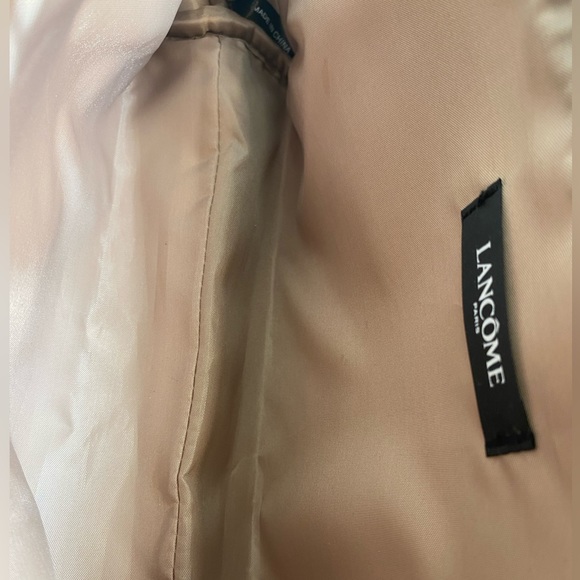 Lancôme Brown Stringy Fluffy Design Cosmetic Bag- New - Picture 5 of 6